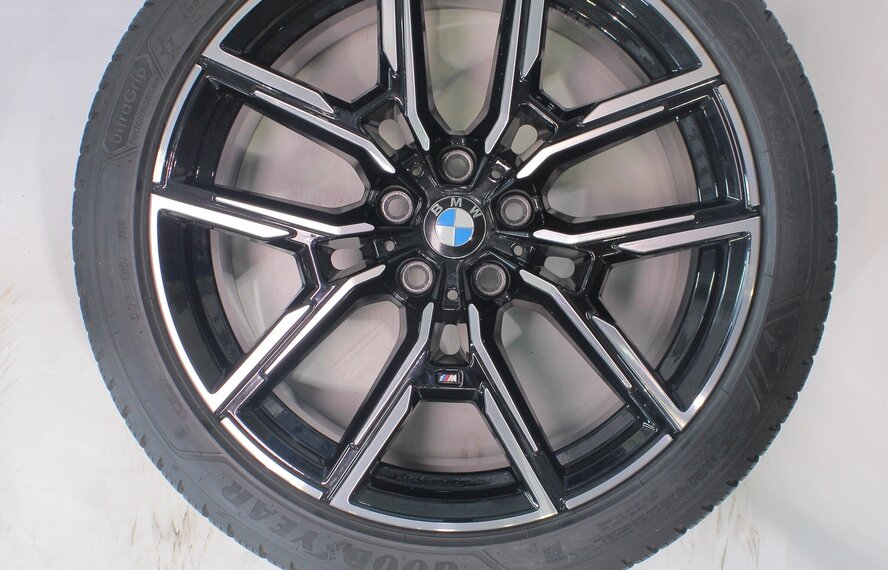 BMW BMW 4 serie i4 G26 859M 19 inch velgen Goodyear Winterbanden Origineel