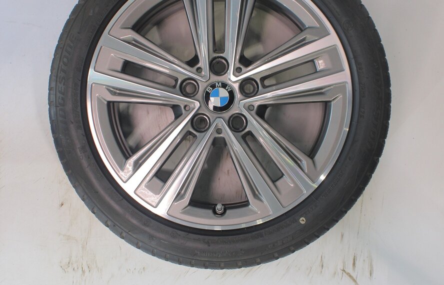 BMW BMW 1 2 serie F40 F44 2 serie Gran Coupe 548 17 inch velgen Bridgestone Runflat Winterbanden Origineel