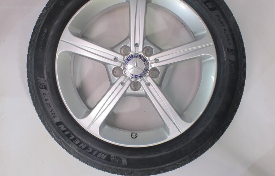 Mercedes Mercedes A B CLA Klasse W177 C118 W247 17 inch velgen Michelin Winterbanden Origineel