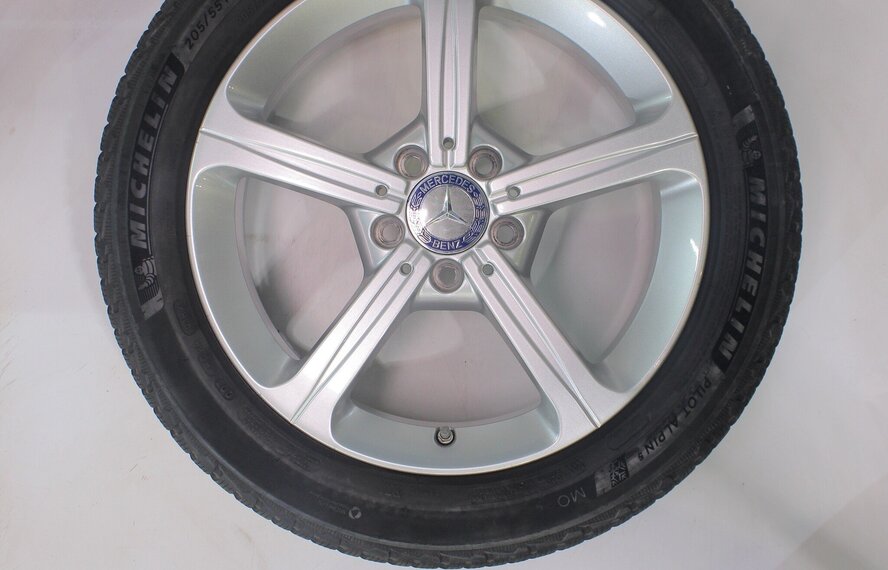 Mercedes Mercedes A B CLA Klasse W177 C118 W247 17 inch velgen Michelin Winterbanden Origineel