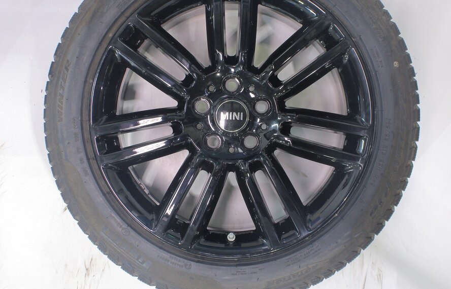Mini Countryman F60 532 18 inch velgen Pirelli Runflat Winterbanden Origineel