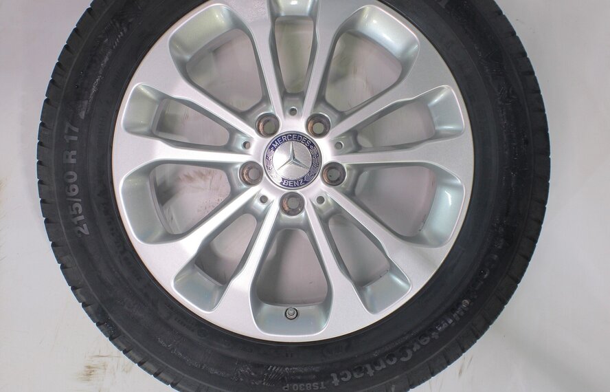 Mercedes Mercedes GLA X156 17 inch velgen Continental Winterbanden Origineel