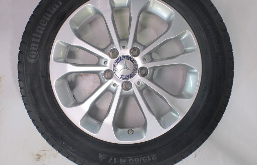 Mercedes Mercedes GLA X156 17 inch velgen Continental Winterbanden Origineel