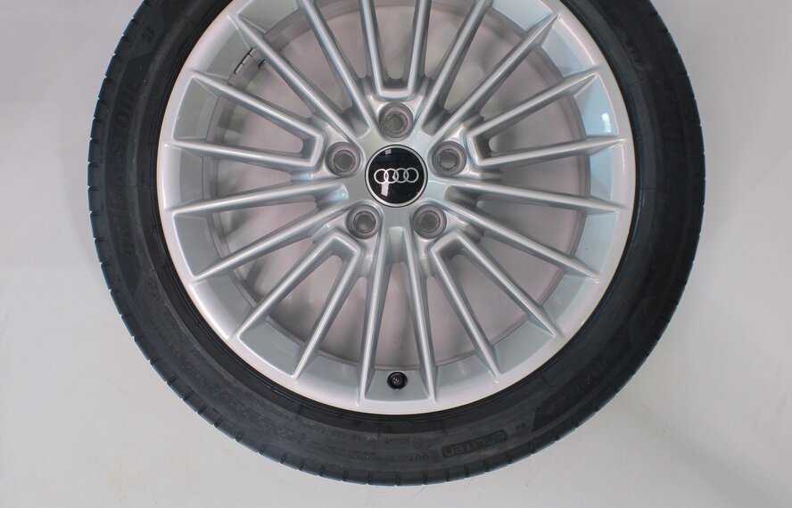 Audi Audi A3 S3 8Y 8V 17 inch velgen Bridgestone Zomerbanden Origineel