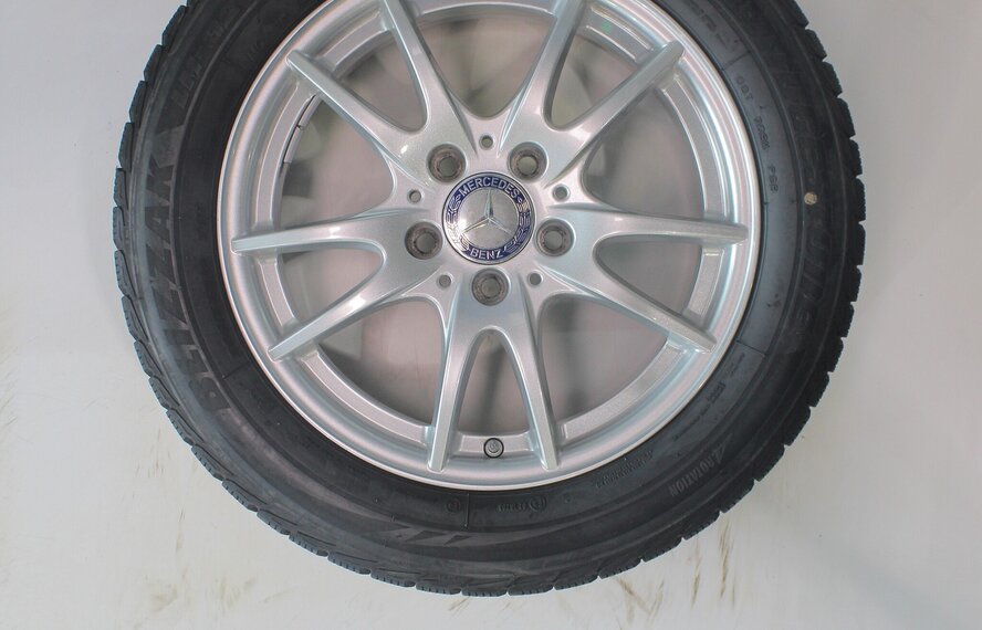 Mercedes Mercedes A B CLA Klasse W176 W117 W246 16 inch velgen Bridgestone Winterbanden Origineel