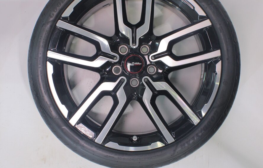Mini J05 Aceman JCW986 18 inch velgen Goodyear Zomerbanden Origineel