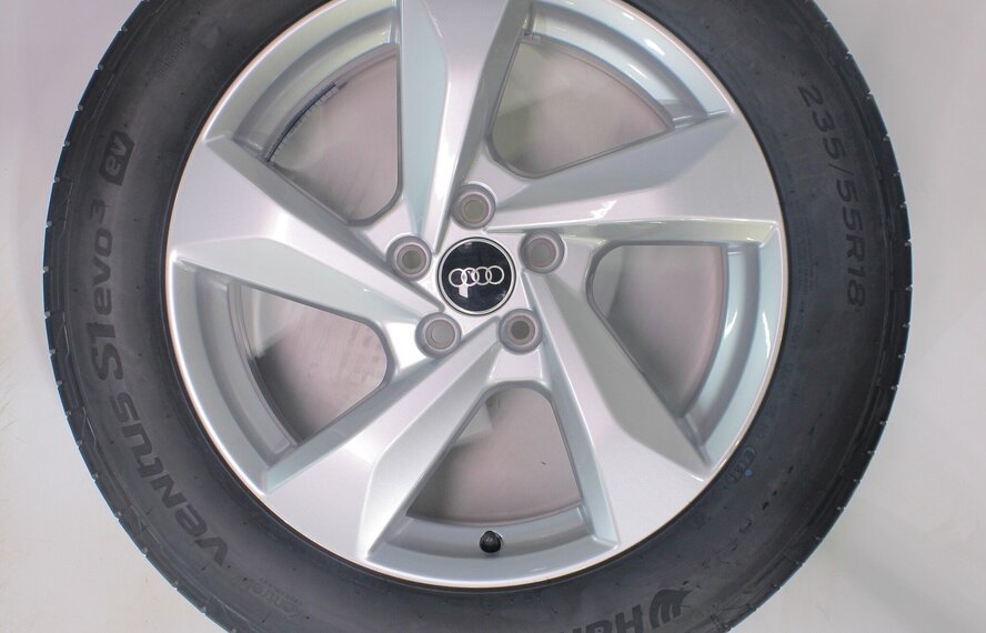 Audi Audi Q3 SQ3 F3B 18 inch velgen Hankook Zomerbanden Nieuw Origineel