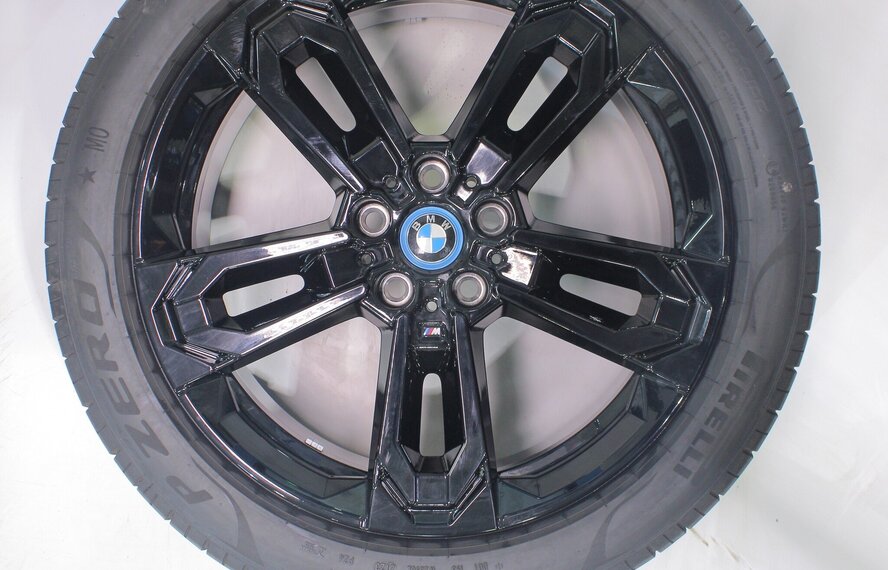 BMW BMW X1 iX1 U11 BEV X2 iX2 U10 871M 19 inch velgen Pirelli Zomerbanden Origineel