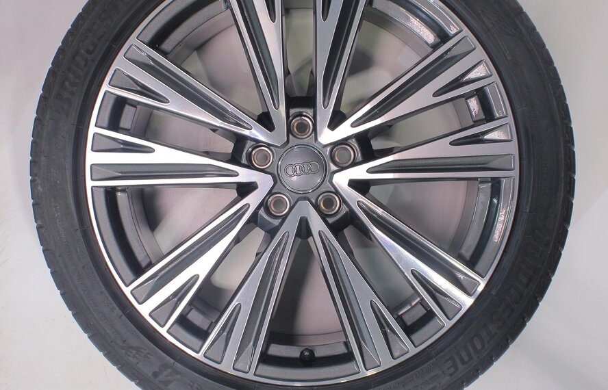 Audi Audi A6 A7 4K C8 20 inch velgen Bridgestone Zomerbanden Origineel