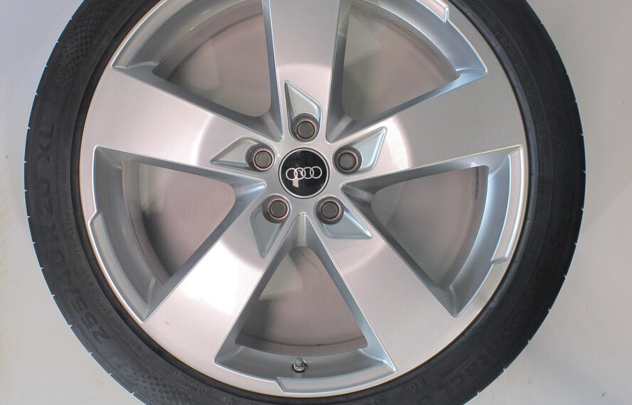 Audi A6 C8 vanaf 2018 20 inch velgen Continental Zomerbanden Origineel