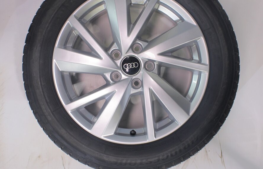 Audi Audi Q2 SQ2 81A 17 inch velgen Bridgestone Winterbanden Origineel