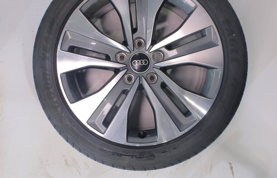 Audi Audi A3 S3 8Y 8V 17 inch velgen Goodyear Zomerbanden Origineel