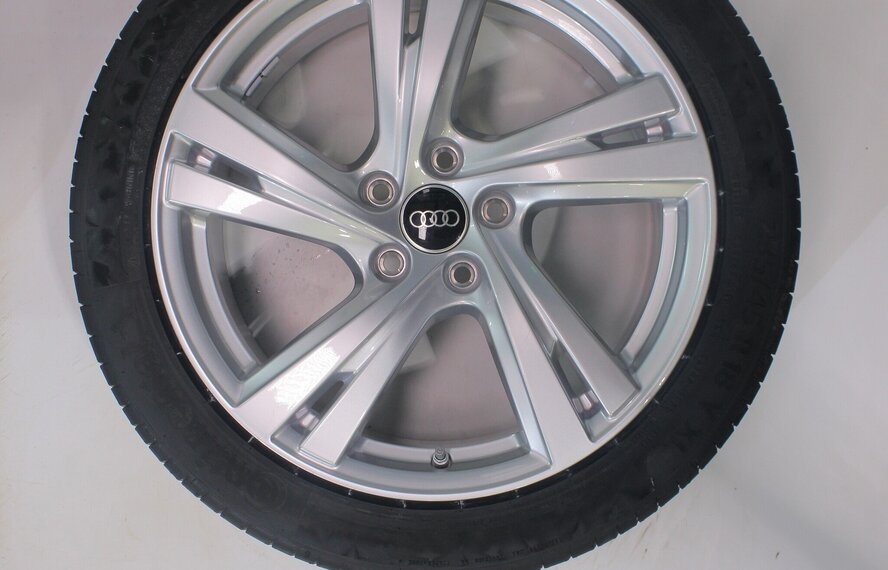 Audi Audi A5 S5 B10 18 inch velgen Continental Zomerbanden Nieuw Origineel