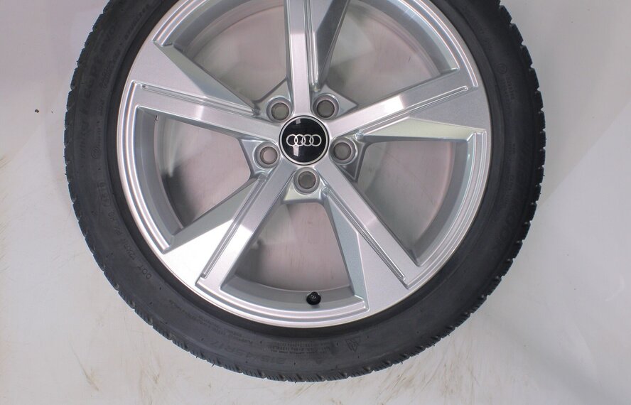 Audi Audi A1 S1 82A 8X 17 inch velgen Hankook Winterbanden Origineel