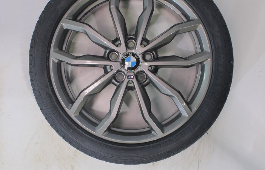BMW BMW 1 2 serie F40 F44 2 serie Gran Coupe 711M 18 inch velgen Goodyear Winterbanden Nieuw Origineel