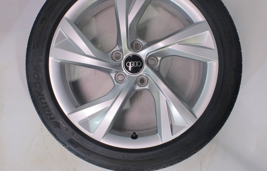 Audi Audi A4 S4 B9 8W 18 inch velgen Hankook Zomerbanden Origineel