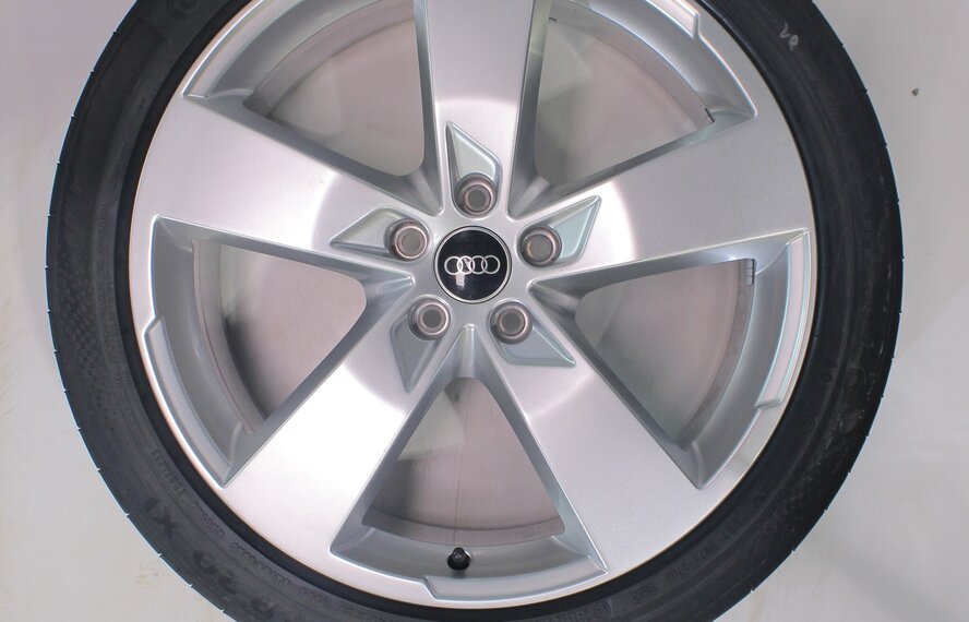 Audi A6 C8 vanaf 2018 20 inch velgen Continental Zomerbanden Origineel