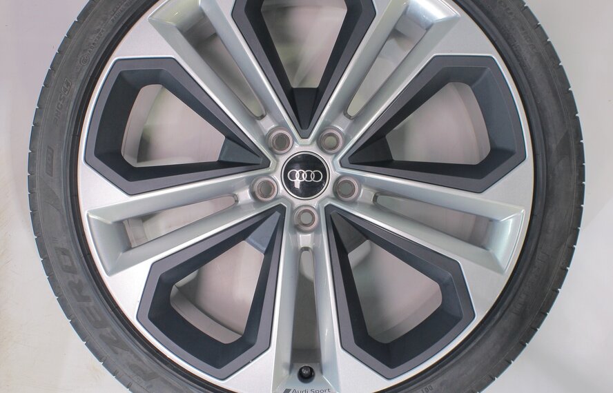 Audi Audi Q5 SQ5 80A 21 inch velgen Pirelli Zomerbanden Nieuw Origineel