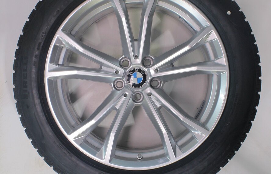 BMW BMW 7 serie G70 X3 G45 903 19 inch velgen Pirelli Winterbanden Nieuw Origineel