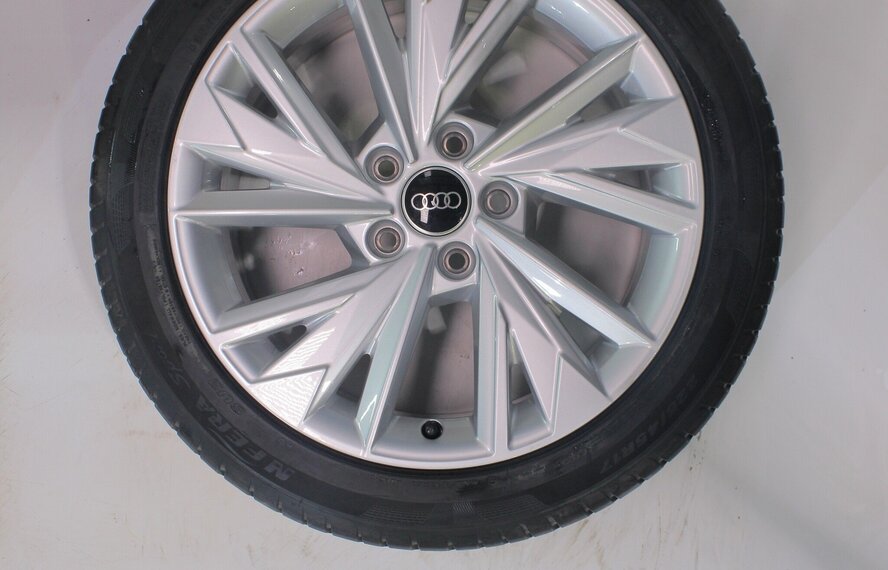 Audi Audi A3 S3 8Y 8V 17 inch velgen Nexen Zomerbanden Origineel