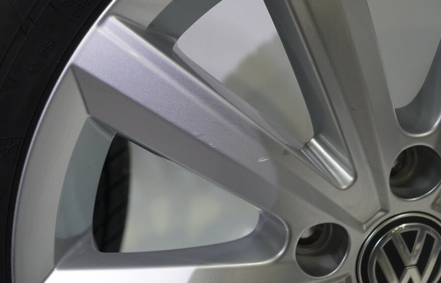 Volkswagen Volkswagen Transporter T6 Merano 17 inch velgen Dunlop Winterbanden Origineel