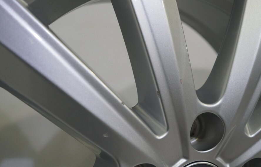 Volkswagen Volkswagen Transporter T6 Merano 17 inch velgen Dunlop Winterbanden Origineel