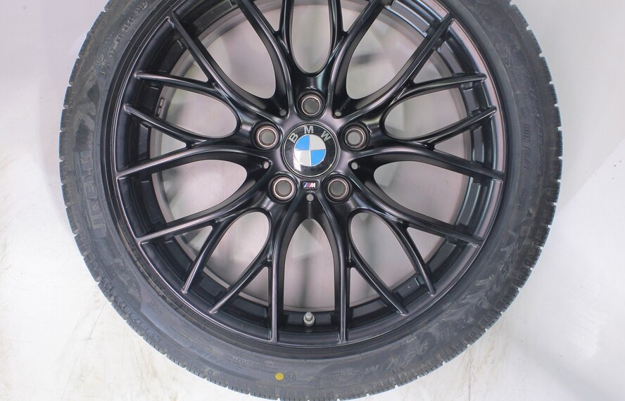 BMW BMW 3 4 serie F30 F31 F32 F33 F36 405M 18 inch velgen Pirelli Runflat Winterbanden Nieuw Origineel