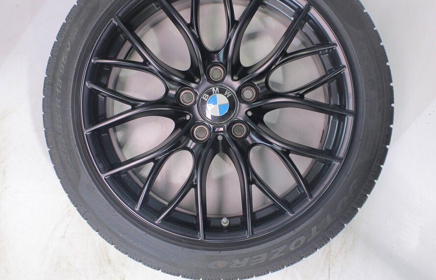 BMW BMW 3 4 serie F30 F31 F32 F33 F36 405M 18 inch velgen Pirelli Runflat Winterbanden Nieuw Origineel