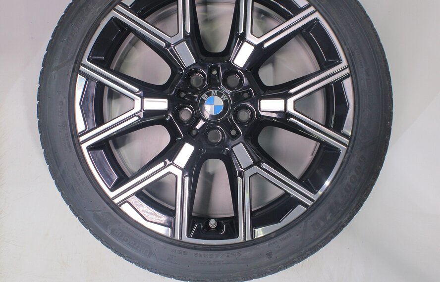 BMW BMW 1 serie 2 serie F70 F74 974 18 inch velgen Goodyear Winterbanden Nieuw Origineel