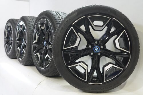 BMW BMW iX i20 1020 22 inch velgen Pirelli Winterbanden Origineel