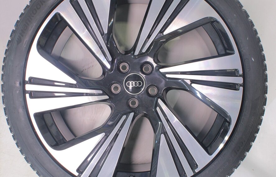 Audi Audi e-tron GE Q8 e-tron 22 inch velgen Hankook Winterbanden Nieuw Origineel