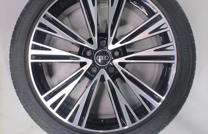 Audi Audi A6 A7 4K C8 20 inch velgen Bridgestone Zomerbanden Origineel