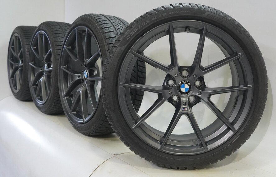 BMW BMW 2 serie 3 serie 4 serie G20 G21 G22 G42 898M 19 inch velgen Pirelli Runflat Winterbanden Origineel