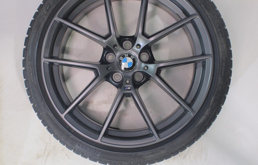 BMW BMW 2 serie 3 serie 4 serie G20 G21 G22 G42 898M 19 inch velgen Pirelli Runflat Winterbanden Origineel