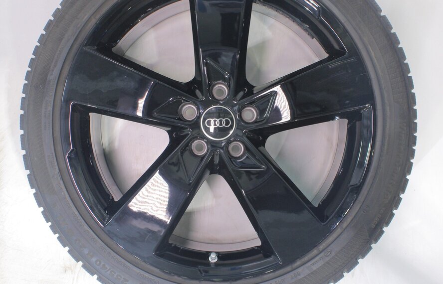 Audi Audi A6 A7 4K C8 20 inch velgen Continental Winterbanden Origineel