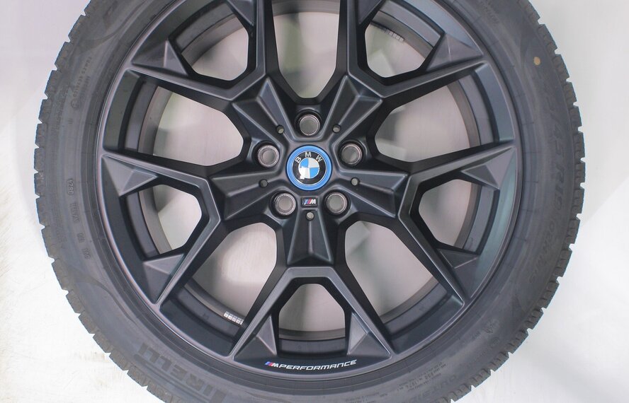 BMW BMW 5 serie i5 G60 G61 942M 19 inch velgen Pirelli Winterbanden Origineel