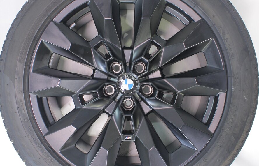 BMW BMW XM G09 917M 21 inch velgen Pirelli Runflat Winterbanden Origineel