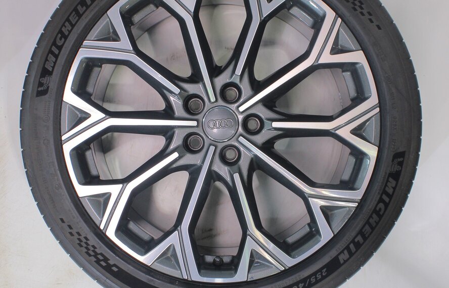 Audi Audi A6 A7 4K C8 20 inch velgen Michelin Zomerbanden Origineel