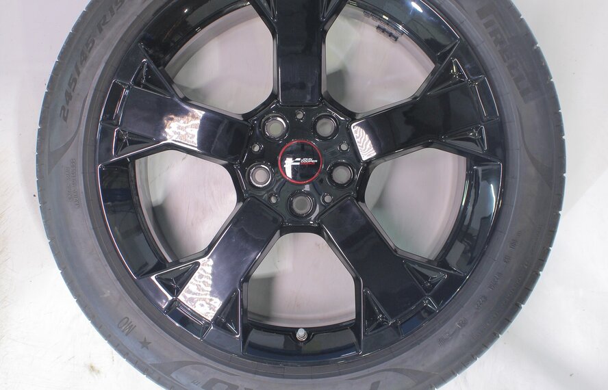 Mini Mini U25 Countryman JCW948 19 inch velgen Pirelli Zomerbanden Origineel