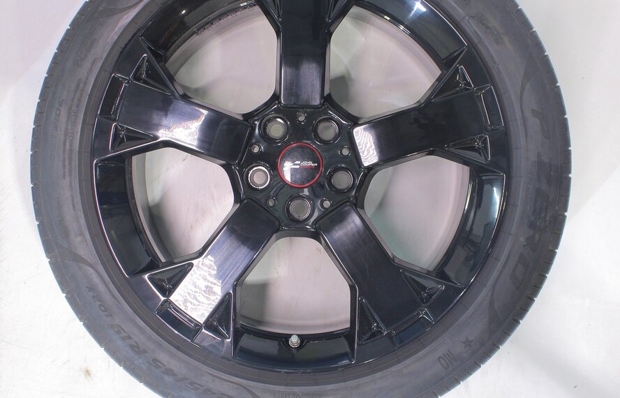 Mini U25 Countryman JCW948 19 inch velgen Pirelli Zomerbanden Origineel
