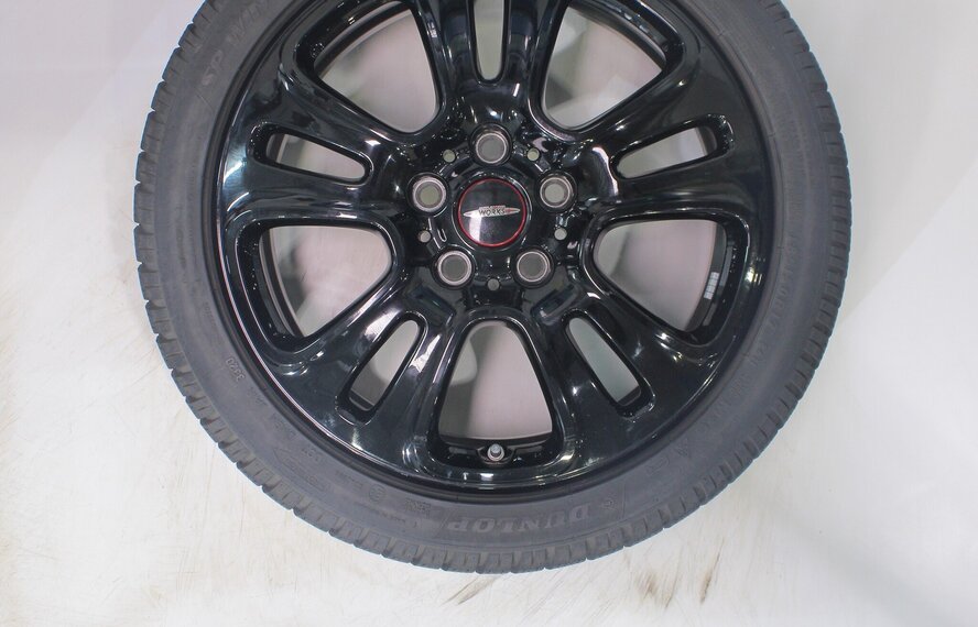 Mini Mini Cooper / S / One / Cabrio F55 F56 F57 JCW510 17 inch velgen Dunlop Runflat Winterbanden Origineel