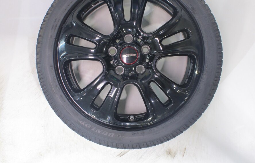 Mini Mini Cooper / S / One / Cabrio F55 F56 F57 JCW510 17 inch velgen Dunlop Runflat Winterbanden Origineel