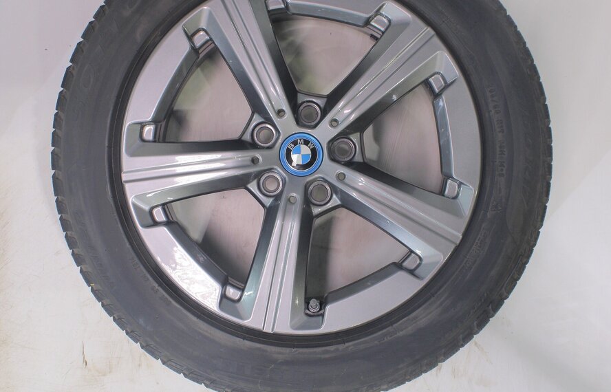 BMW BMW 2 serie U06 Active Tourer 875 17 inch velgen Pirelli Winterbanden Origineel