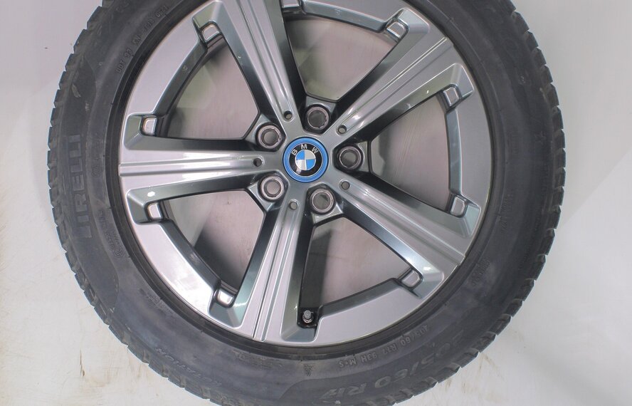 BMW BMW 2 serie U06 Active Tourer 875 17 inch velgen Pirelli Winterbanden Origineel