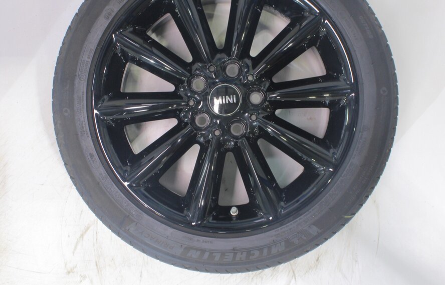 Mini Clubman F54 518 17 inch velgen Michelin Zomerbanden Origineel