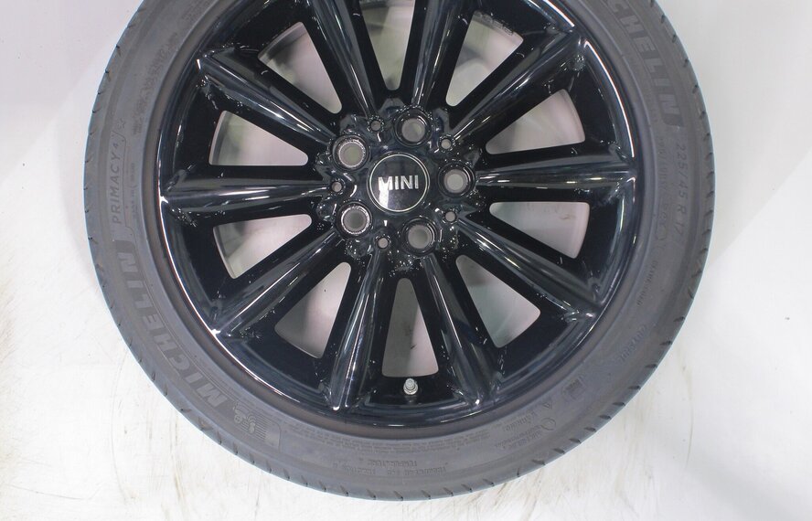 Mini Clubman F54 518 17 inch velgen Michelin Zomerbanden Origineel