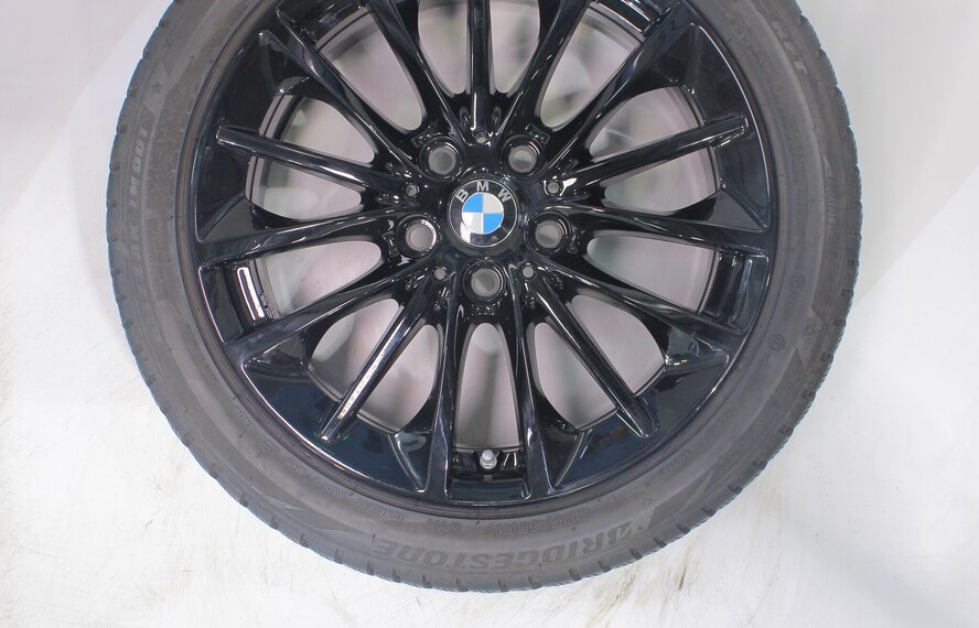 BMW BMW 1 2 serie F40 F44 2 serie Gran Coupe 546 17 inch velgen Bridgestone Runflat Winterbanden Nieuw Origineel