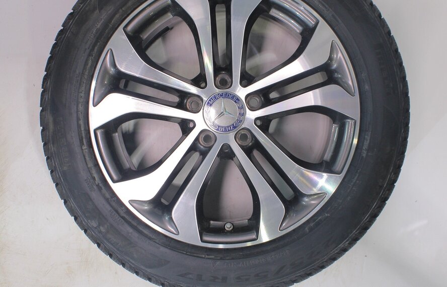 Mercedes Mercedes V-klasse W447 17 inch velgen Pirelli Winterbanden Nieuw Origineel