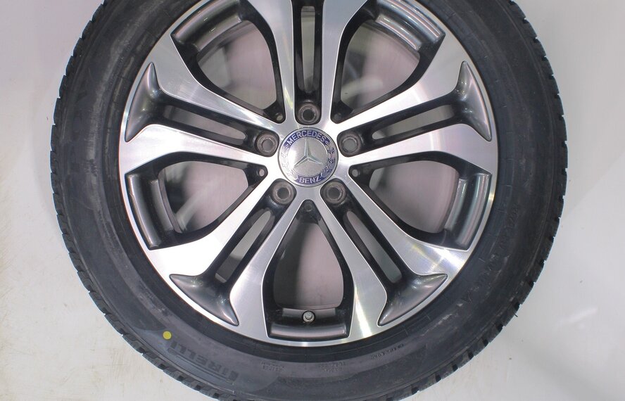 Mercedes Mercedes V-klasse W447 17 inch velgen Pirelli Winterbanden Nieuw Origineel