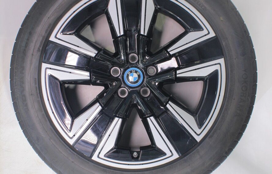 BMW BMW iX3 G08 842 19 inch velgen Yokohama Zomerbanden Origineel
